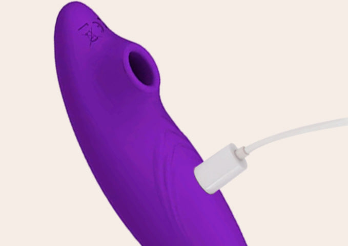 IP65 Waterproof & Magnetic Charging